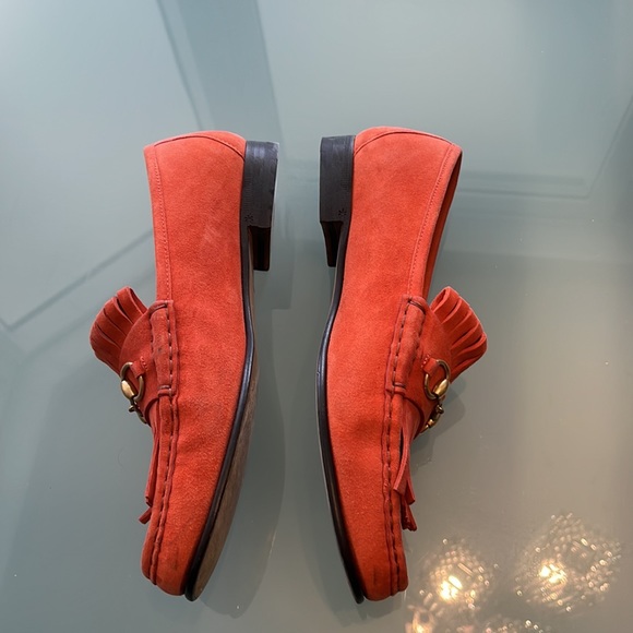 Woman’s Gucci shoes size 10 orange - Picture 4 of 11